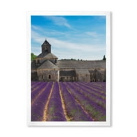 Designart 'Abbey Cu Câmp De Lavandă În Franța' Farmhouse Frameed Art Print