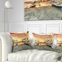 Designart barci la apus de soare - Seashore fotografie arunca perna - 18x18